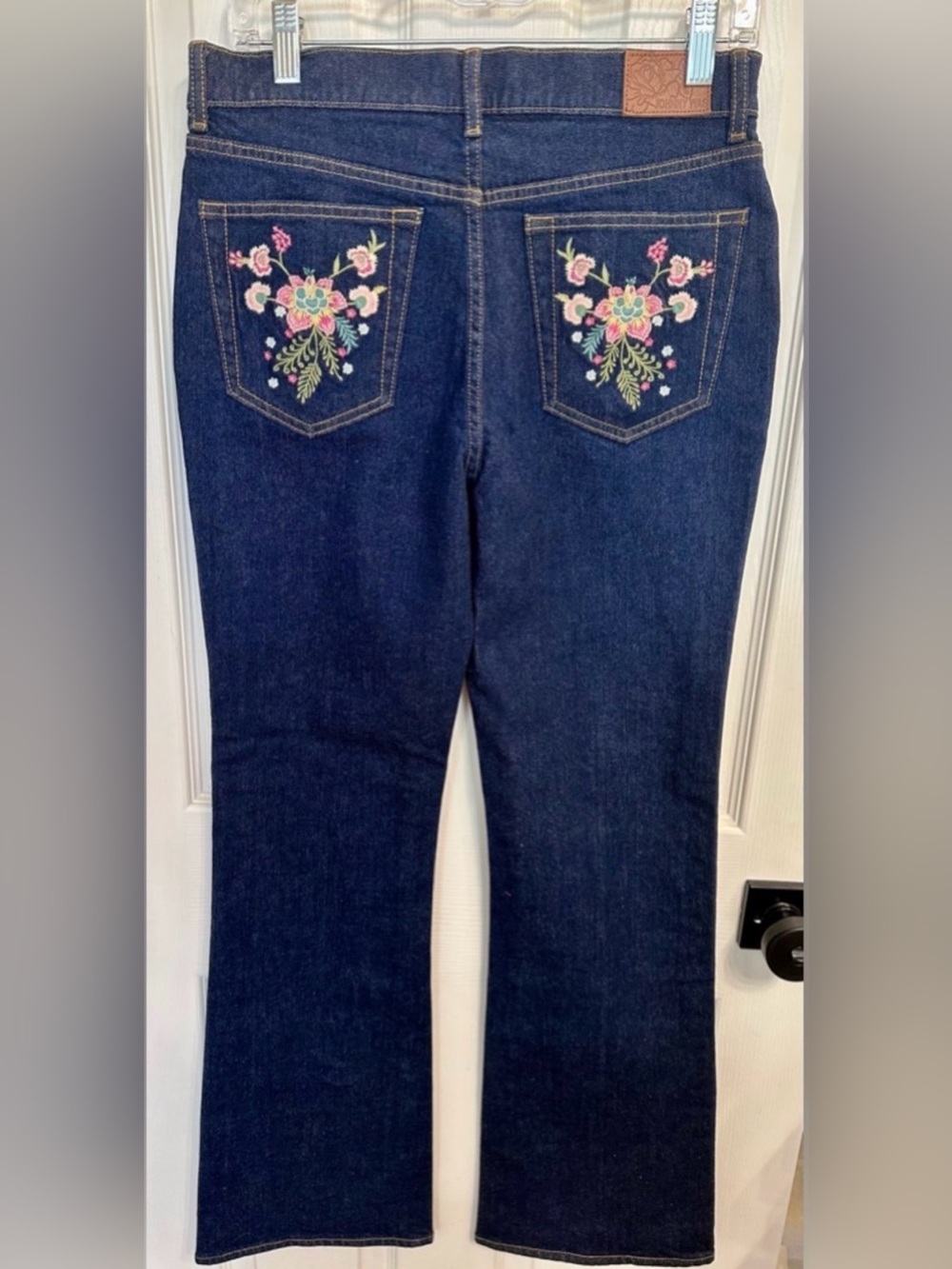 Johnny Was Front Slit Back Embroidery Jeans W/Flare *See Measurements $248 - Picture 5 of 11